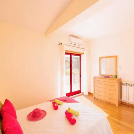 Vila Holiday Home In Albufeira Near Marina